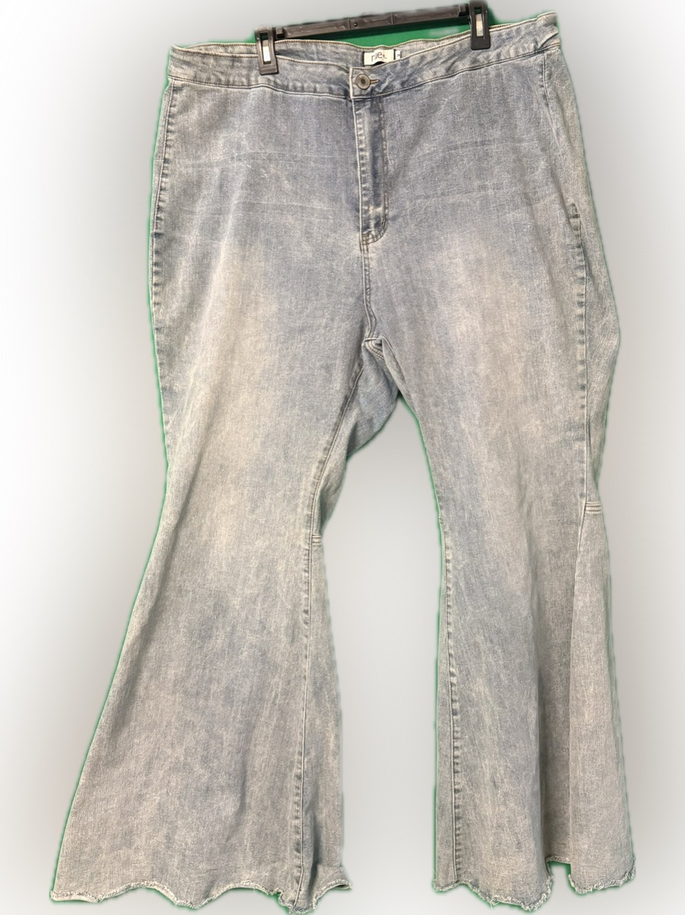 Rue21 Light Blue Flare Jeans with Scalloped Hem